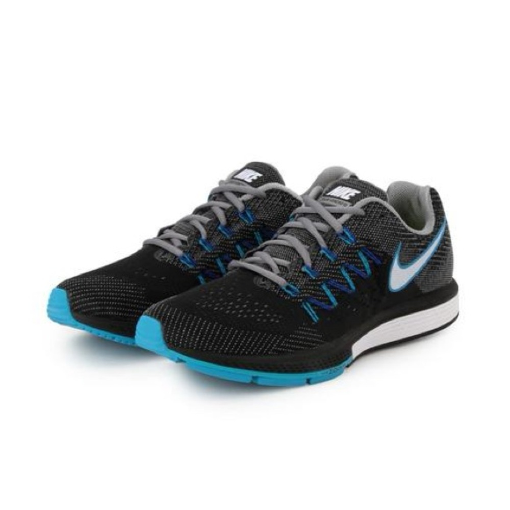Nike Air Zoom Vomero 10 Men's Size 10.5  Running Shoes